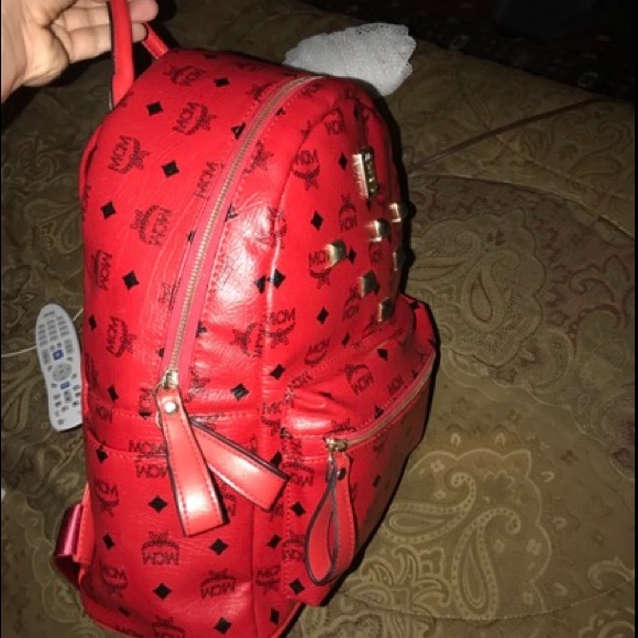 Mcm Backpack ( RED ) - Picture 4 of 4